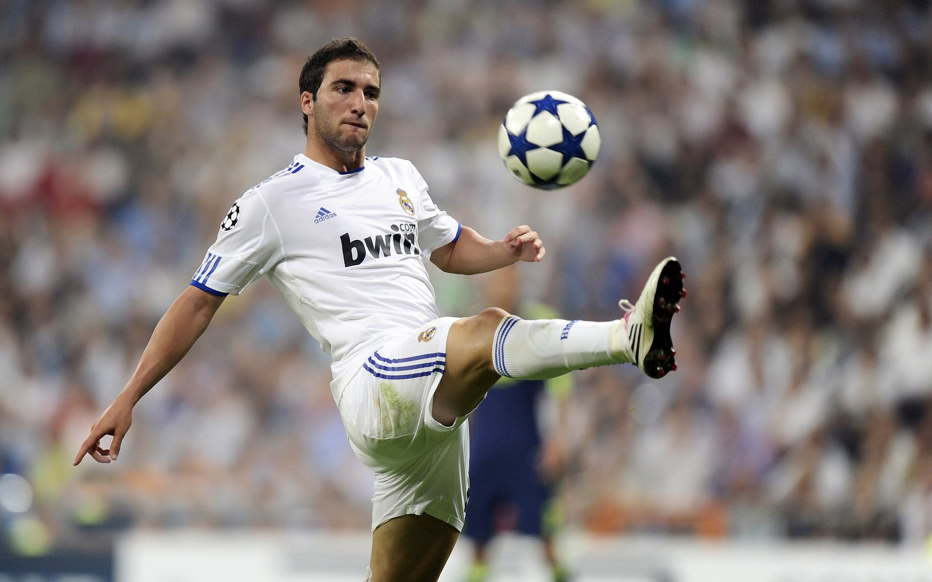 场上情绪管理是否是MVP球员的共性，场上情绪管理是否是mvp球员的共性之一